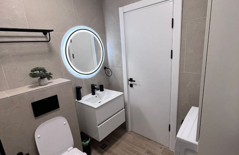 Аренда комфортных 2-комнатных апартаментов, 56 м², Мамая, Констанца, Румыния